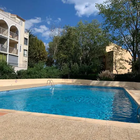 Apartamento Le Lagon Bleu-3 By Interhome